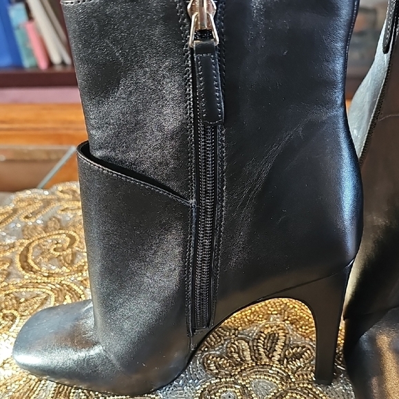 Nine West Black Heeled Boots with Pin Accent - Picture 5 of 7
